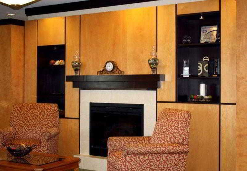 Hotel Fairfield & Northwest 3*